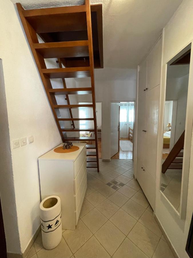 Aquarium Apartment Kotor Buitenkant foto